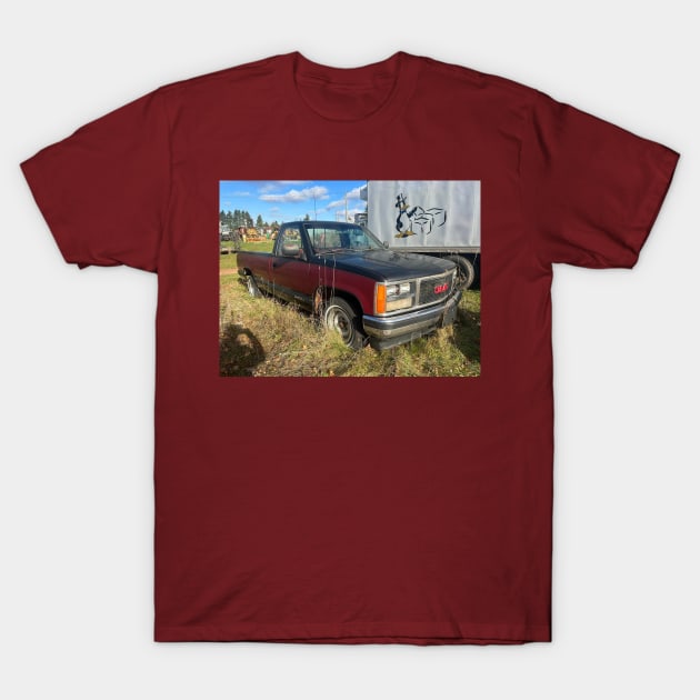 1989 Gmc sierra T-Shirt by stewy817